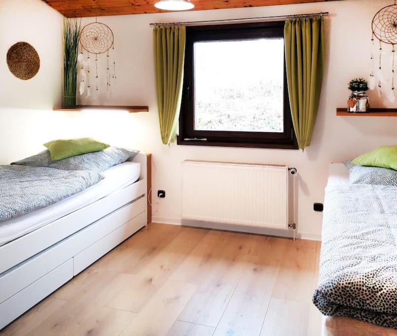Ferienhaus Lena Im Sauerland Direkt Am Hennesee Meschede Dış mekan fotoğraf