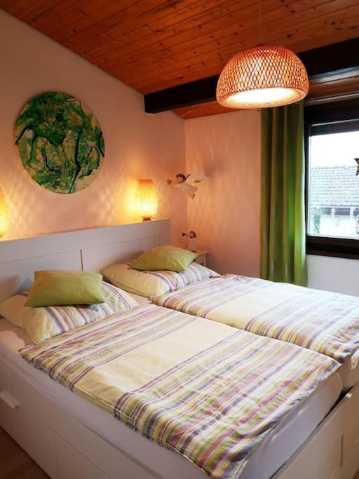 Ferienhaus Lena Im Sauerland Direkt Am Hennesee Meschede Dış mekan fotoğraf
