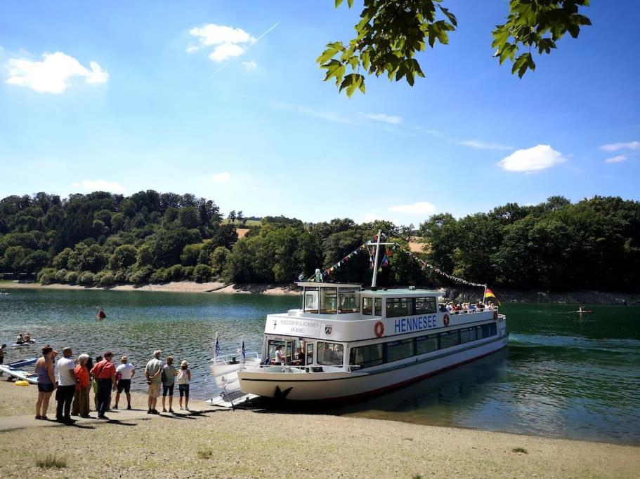 Ferienhaus Lena Im Sauerland Direkt Am Hennesee Meschede Dış mekan fotoğraf