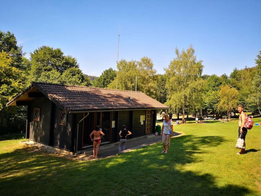 Ferienhaus Lena Im Sauerland Direkt Am Hennesee Meschede Dış mekan fotoğraf