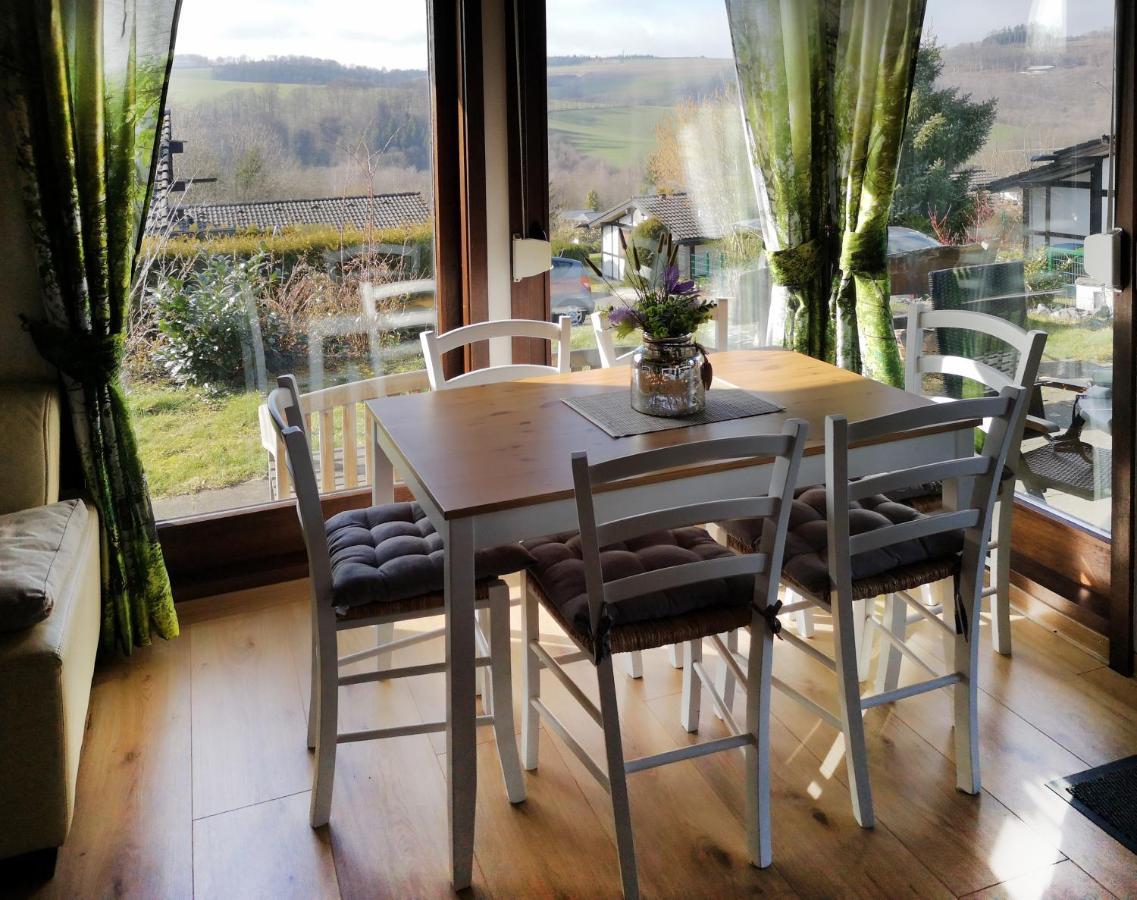 Ferienhaus Lena Im Sauerland Direkt Am Hennesee Meschede Dış mekan fotoğraf